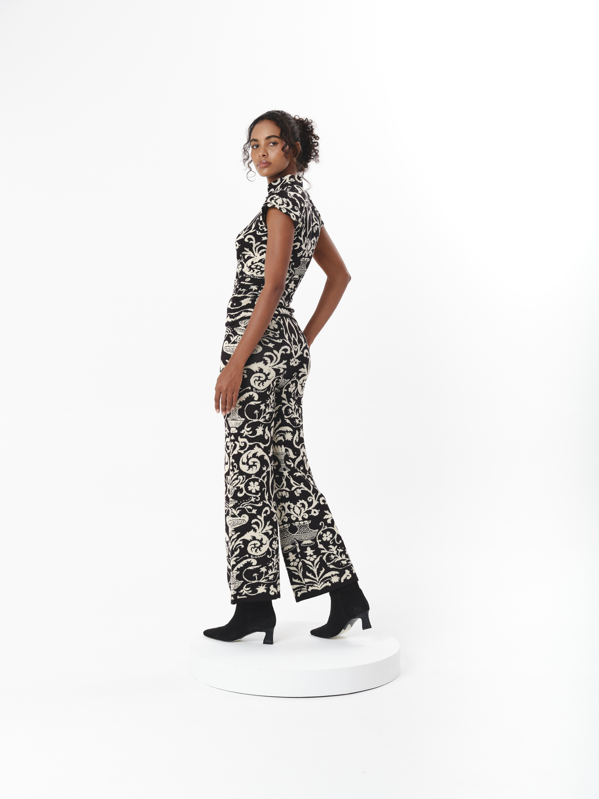 CELINE PANTS BLACK